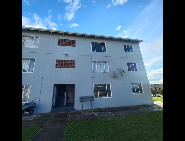 3 BEDROOM APARTMENT FOR SALE IN KABEGA PARK